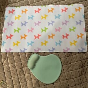 Colorful Balloon Dog Pattern Mouse Pad